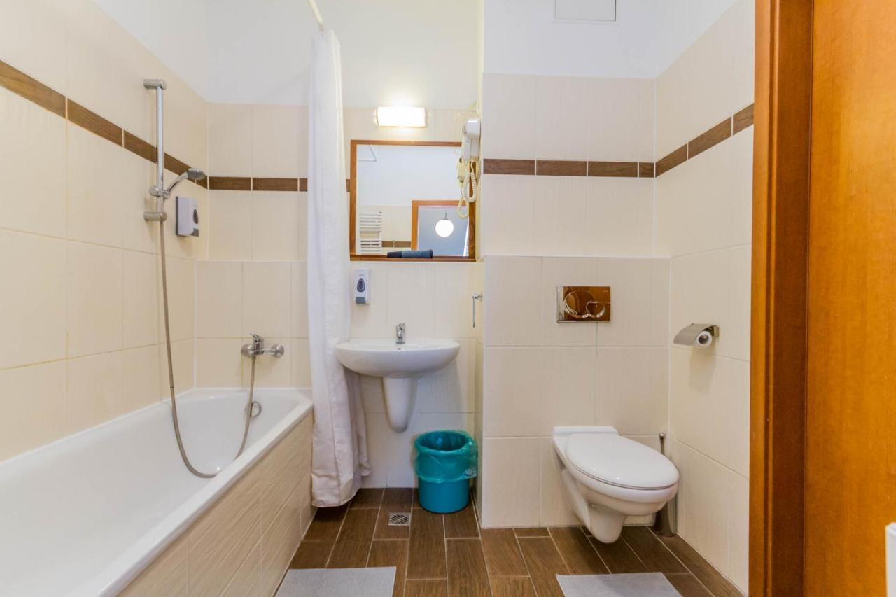 Lovag Charming Apartment In The Center-Ac Budapeste Exterior foto