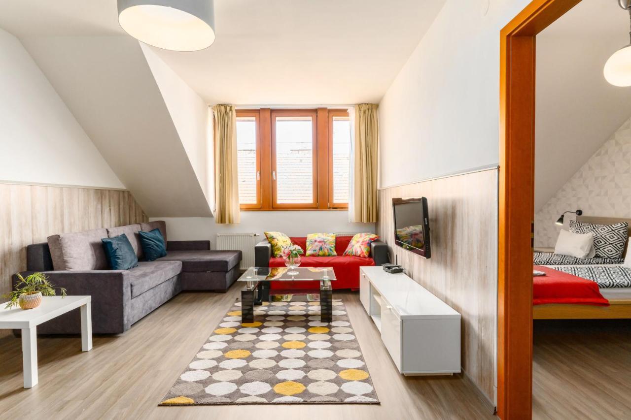 Lovag Charming Apartment In The Center-Ac Budapeste Exterior foto