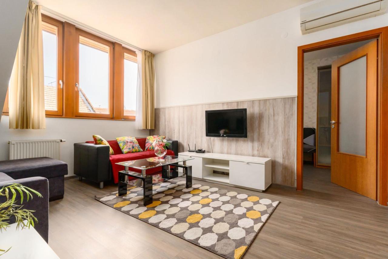 Lovag Charming Apartment In The Center-Ac Budapeste Exterior foto