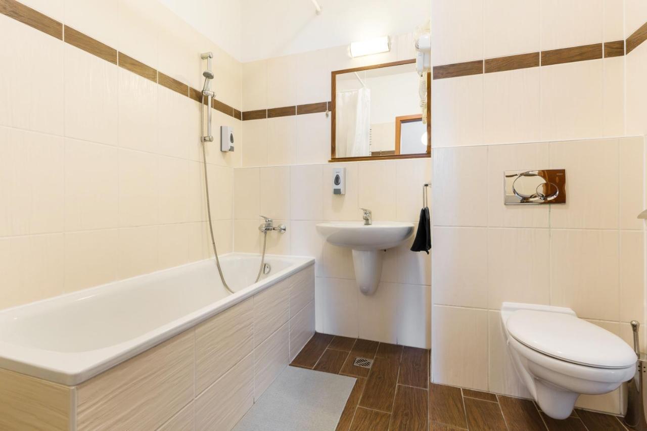 Lovag Charming Apartment In The Center-Ac Budapeste Exterior foto